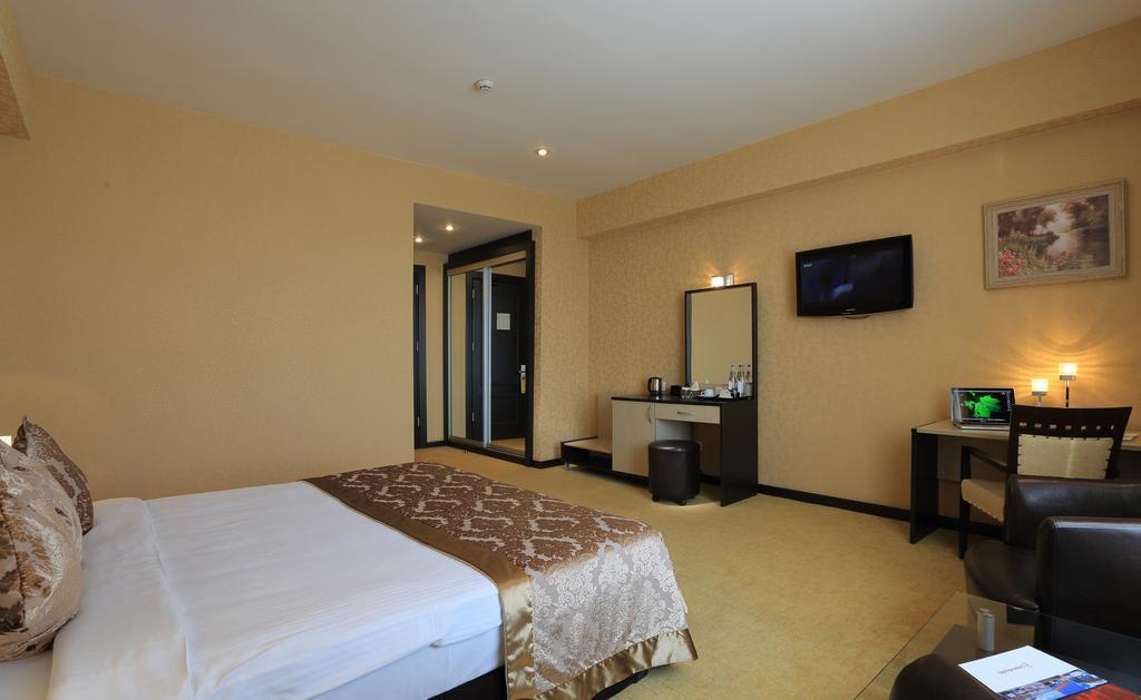Gm City Hotel Baku Bagian luar foto